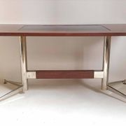 Vintage coffee table from the 1950s in mahogany and metal, with a tabletop width of 110 cm.