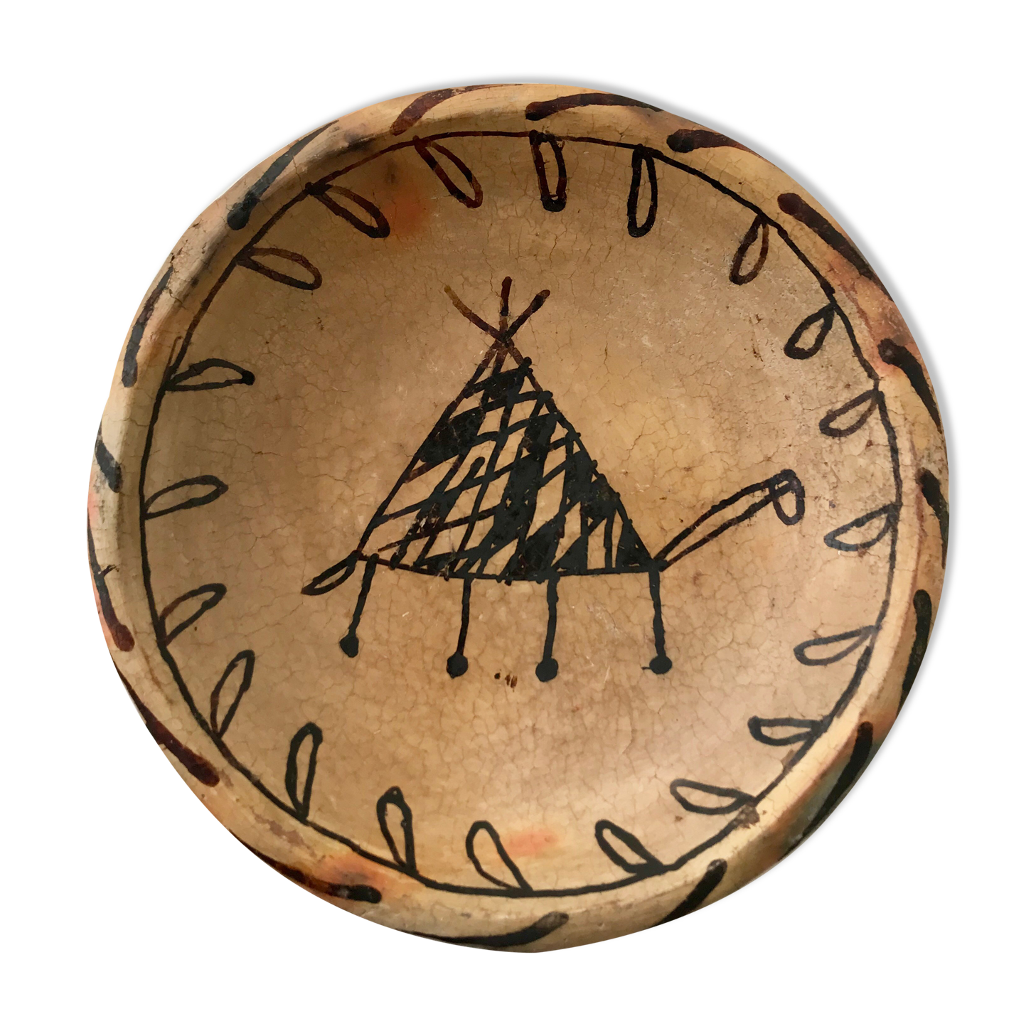 Ancient dish in Kabyle pottery