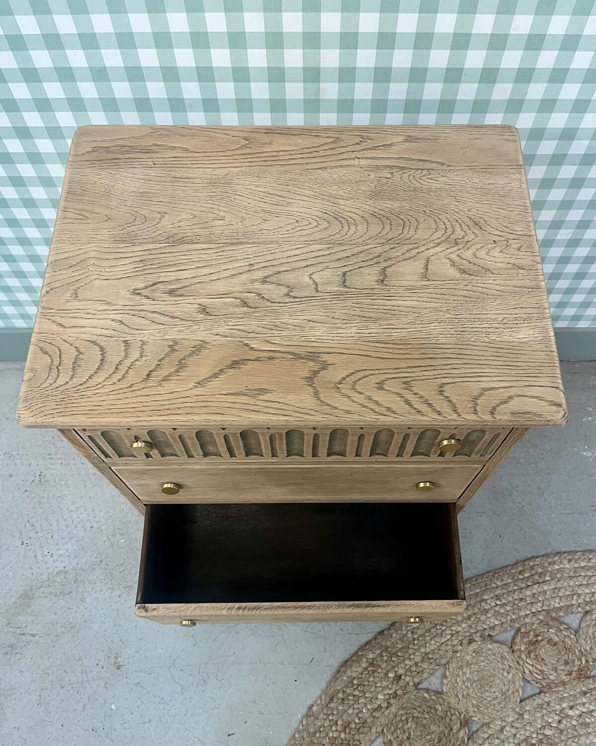 Oak bedside table (refurbished)