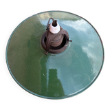 Industrial lampshade in enamelled sheet metal