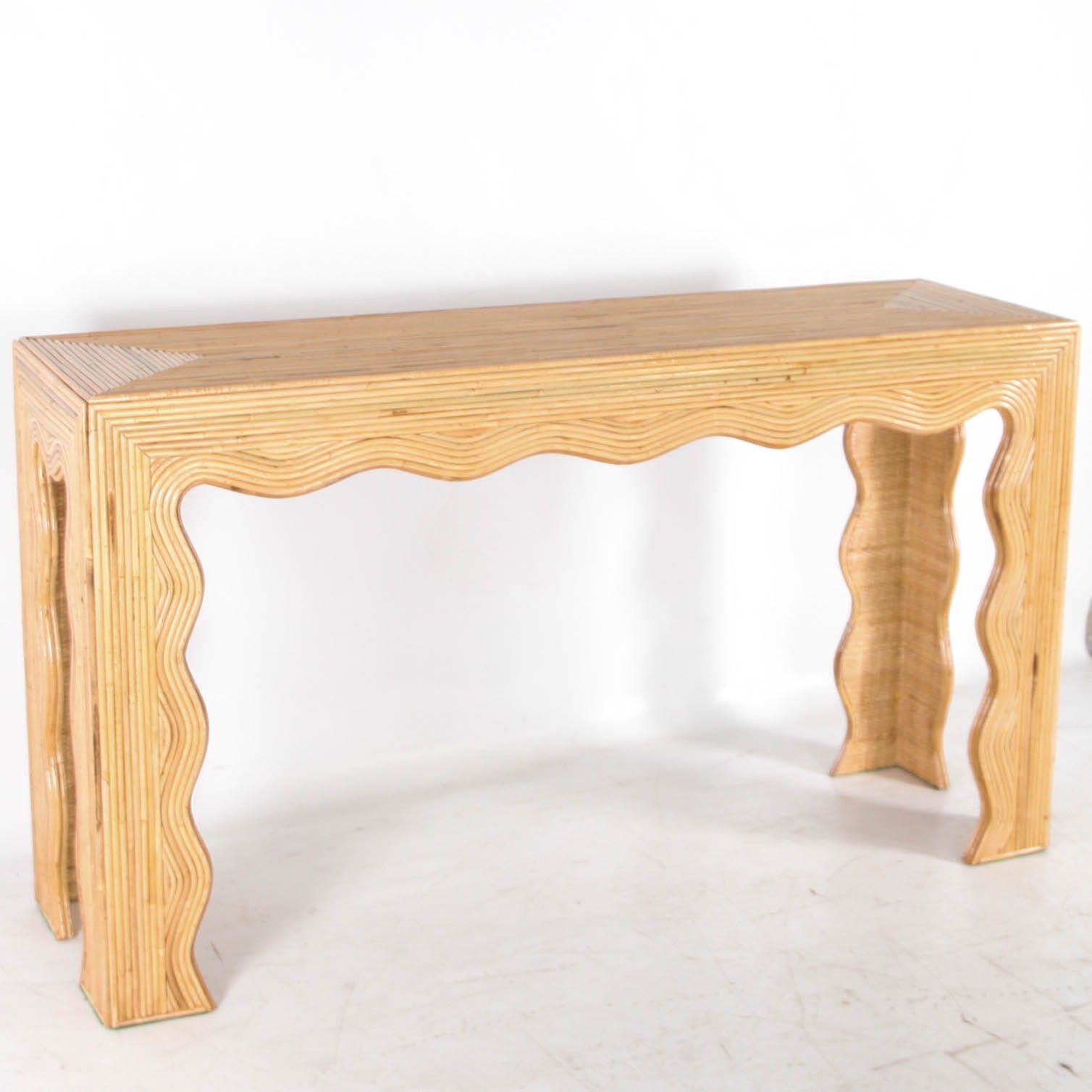 Console « vagues » en rotin