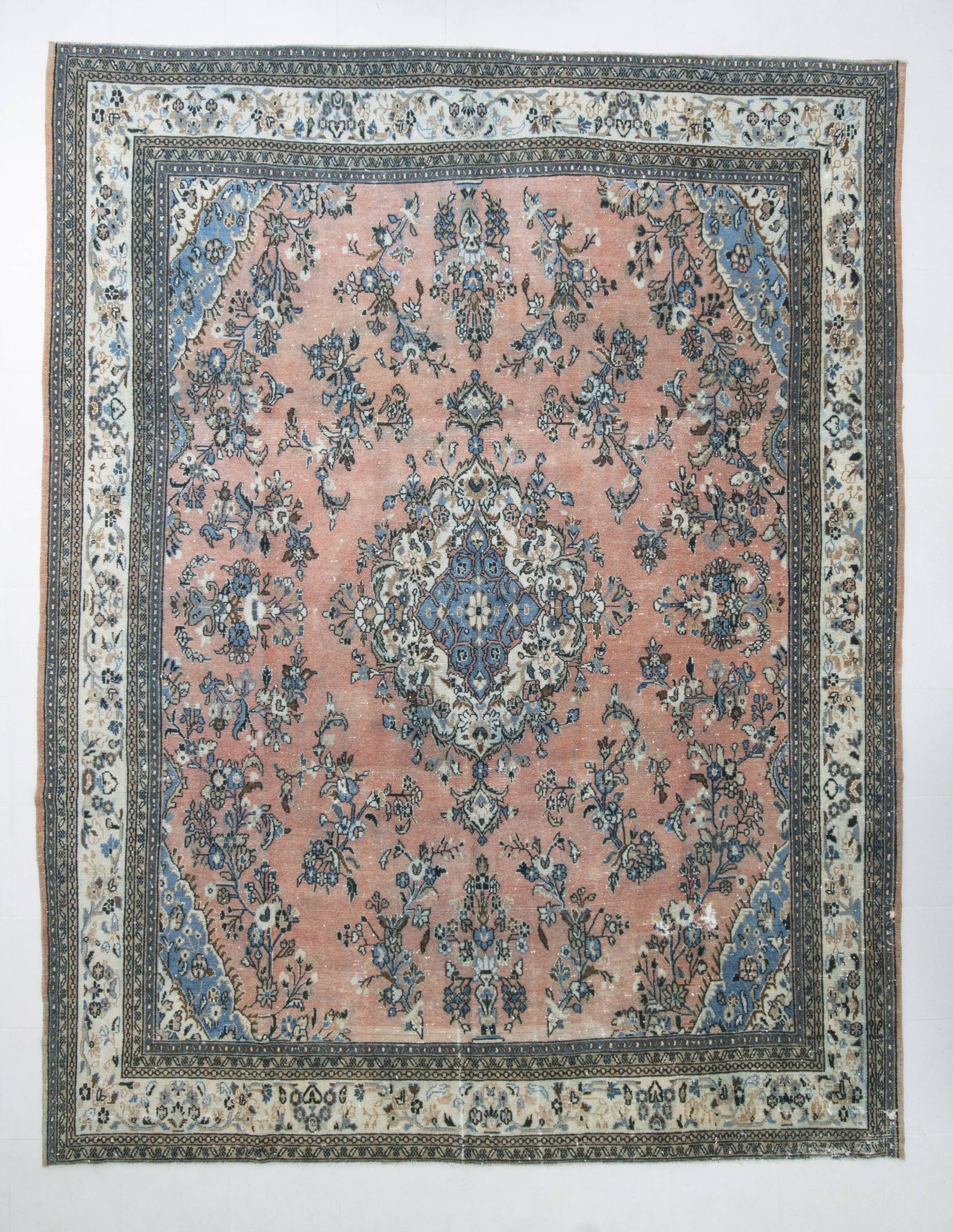 Tapis persan classique bleu et saumon, 318x410 cm