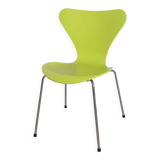 Serie 7 chair by Arne Jacobsen Fritz Hansen edition