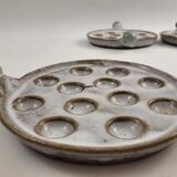 Set of 4 stoneware snail plates