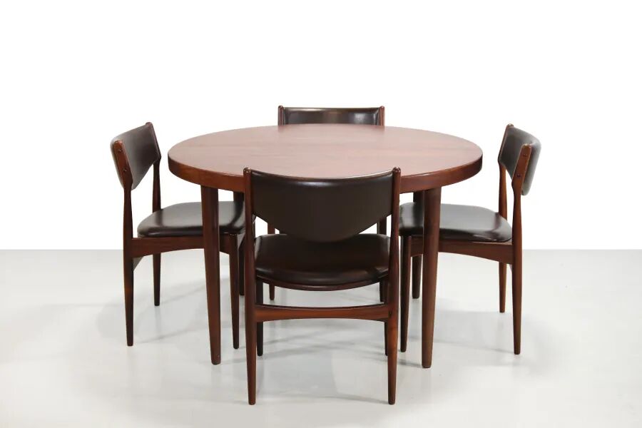 Set of 4 Johannes Andersen dining chairs in Rosewood with brown leather