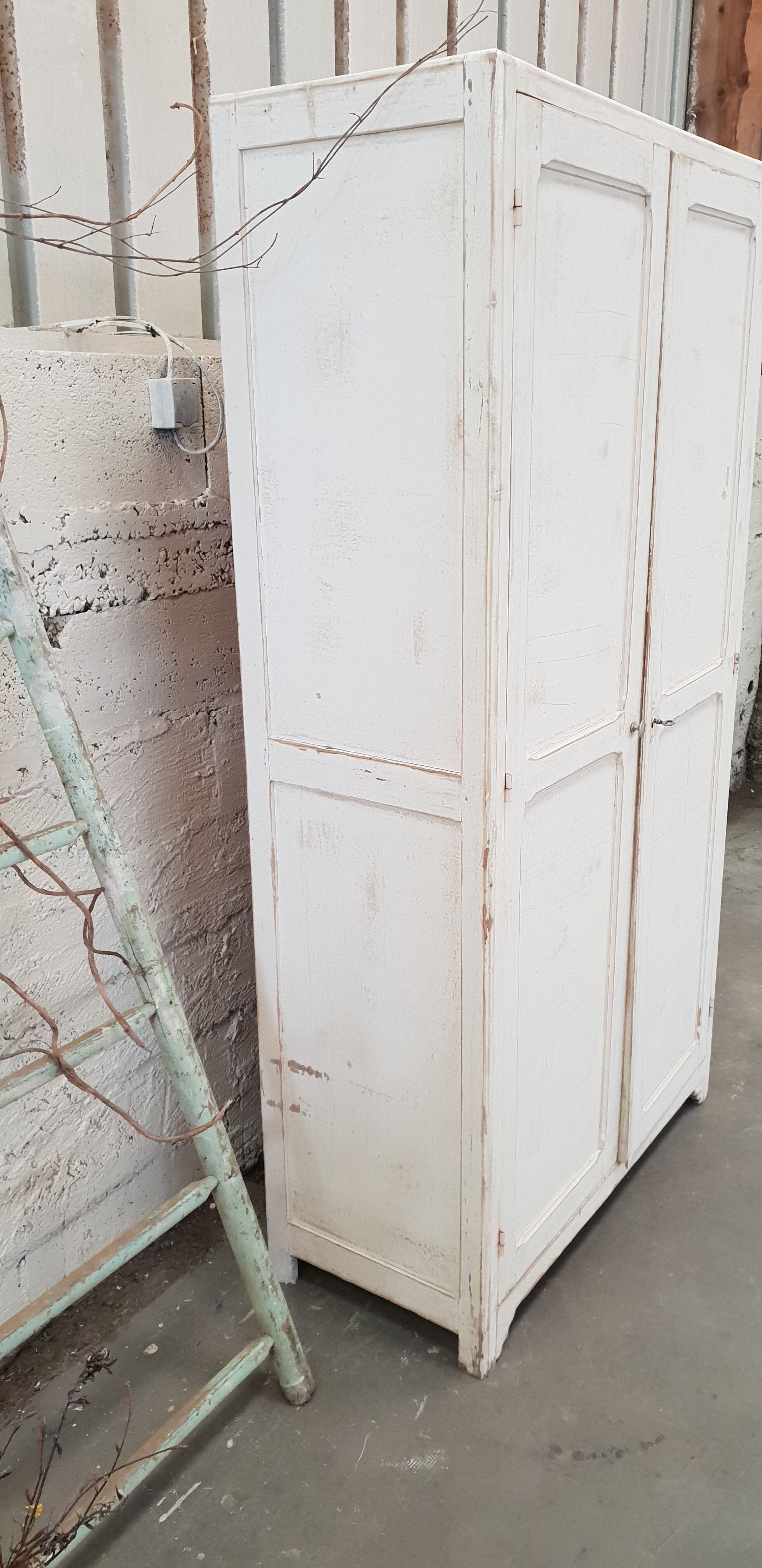 Vintage parisian cabinet