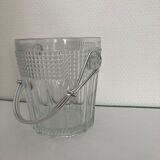 Ice bucket with handle