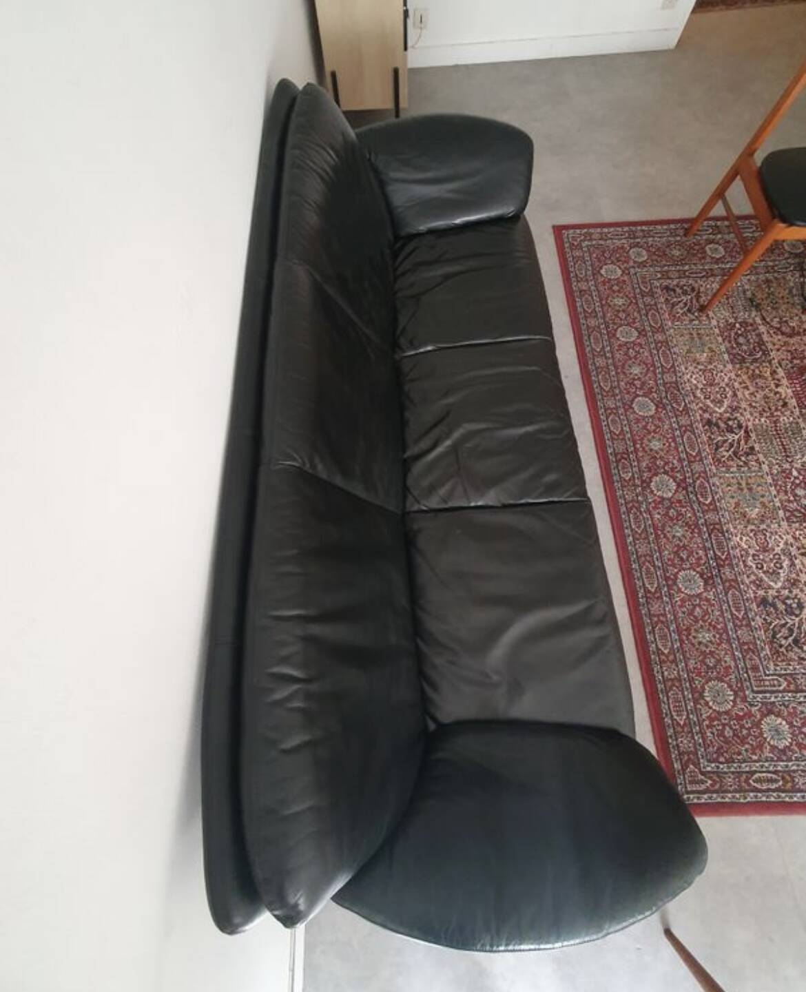 Canapé Leolux vintage en cuir 3 places – design années 80 (214 cm)
