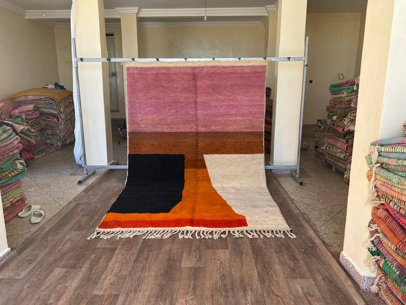 Beni Ourain Berber rug with coloured patterns 1.5/2.5 m