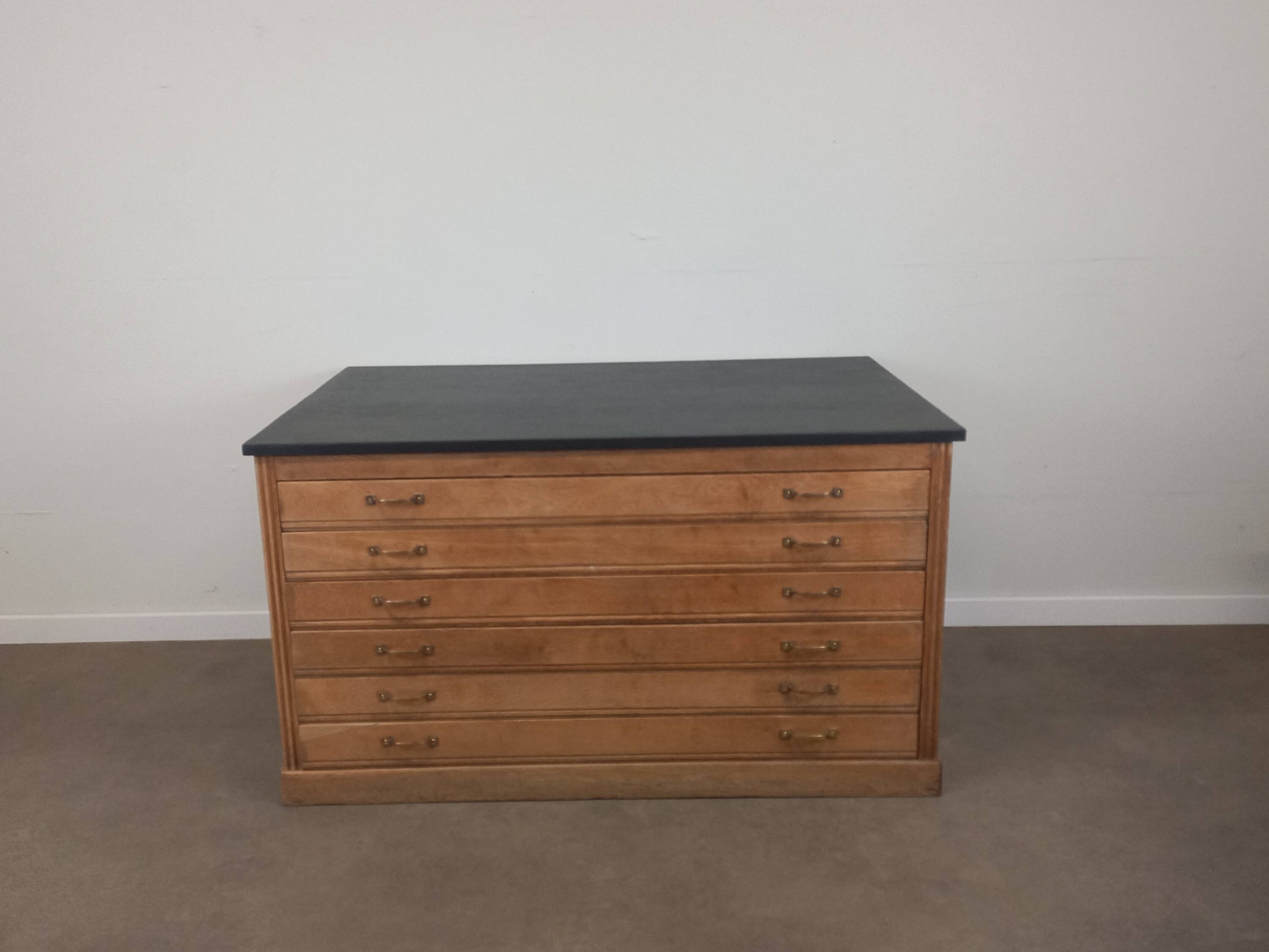 Craft cabinet with drawers for maps or drawings
