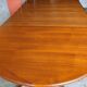 Extendable dining table