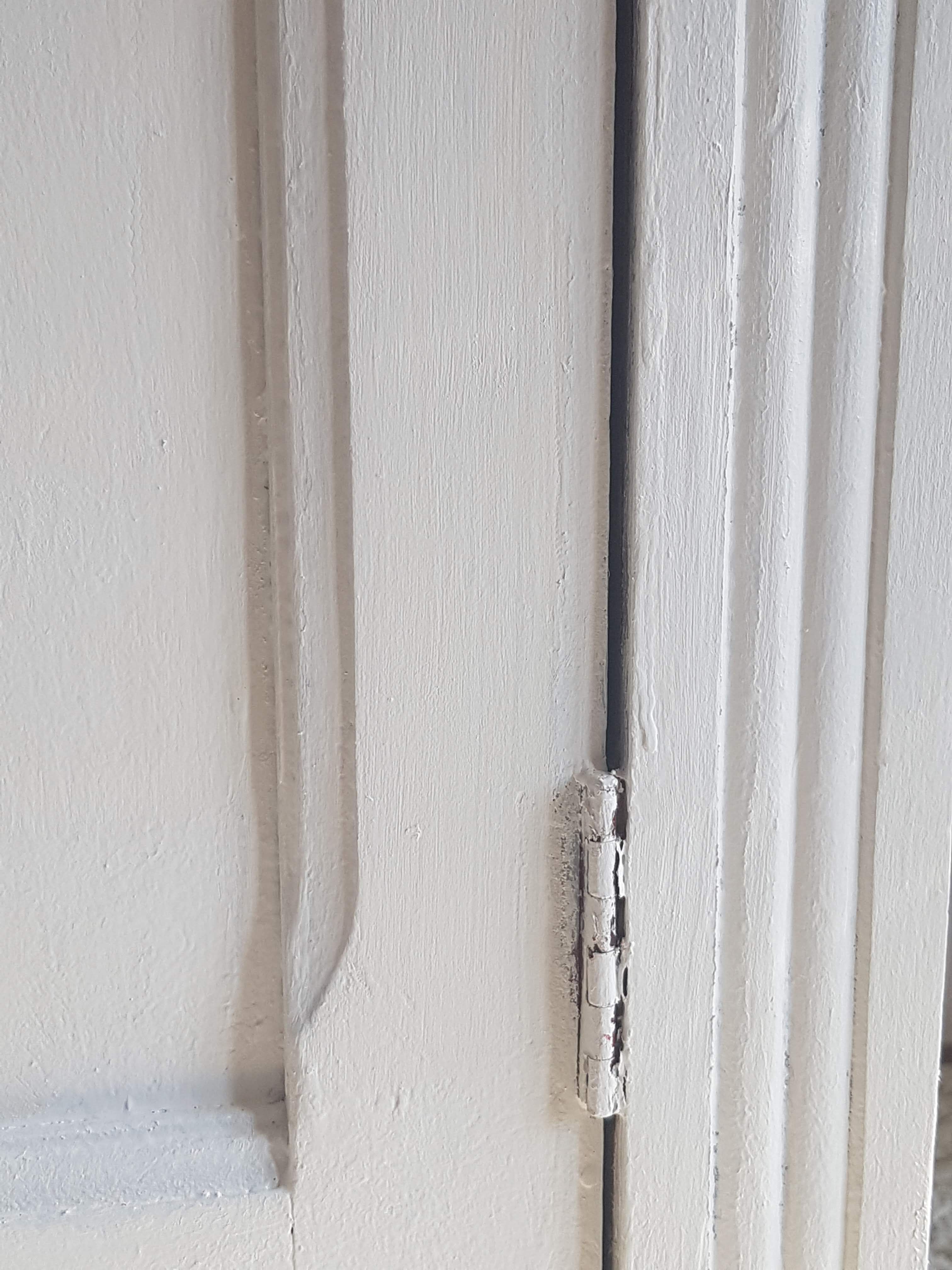 Old white Parisian buffet