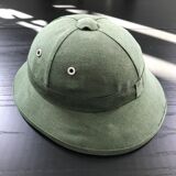 Colonial helmet 1960