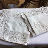 Linen adornment Richelieu OC