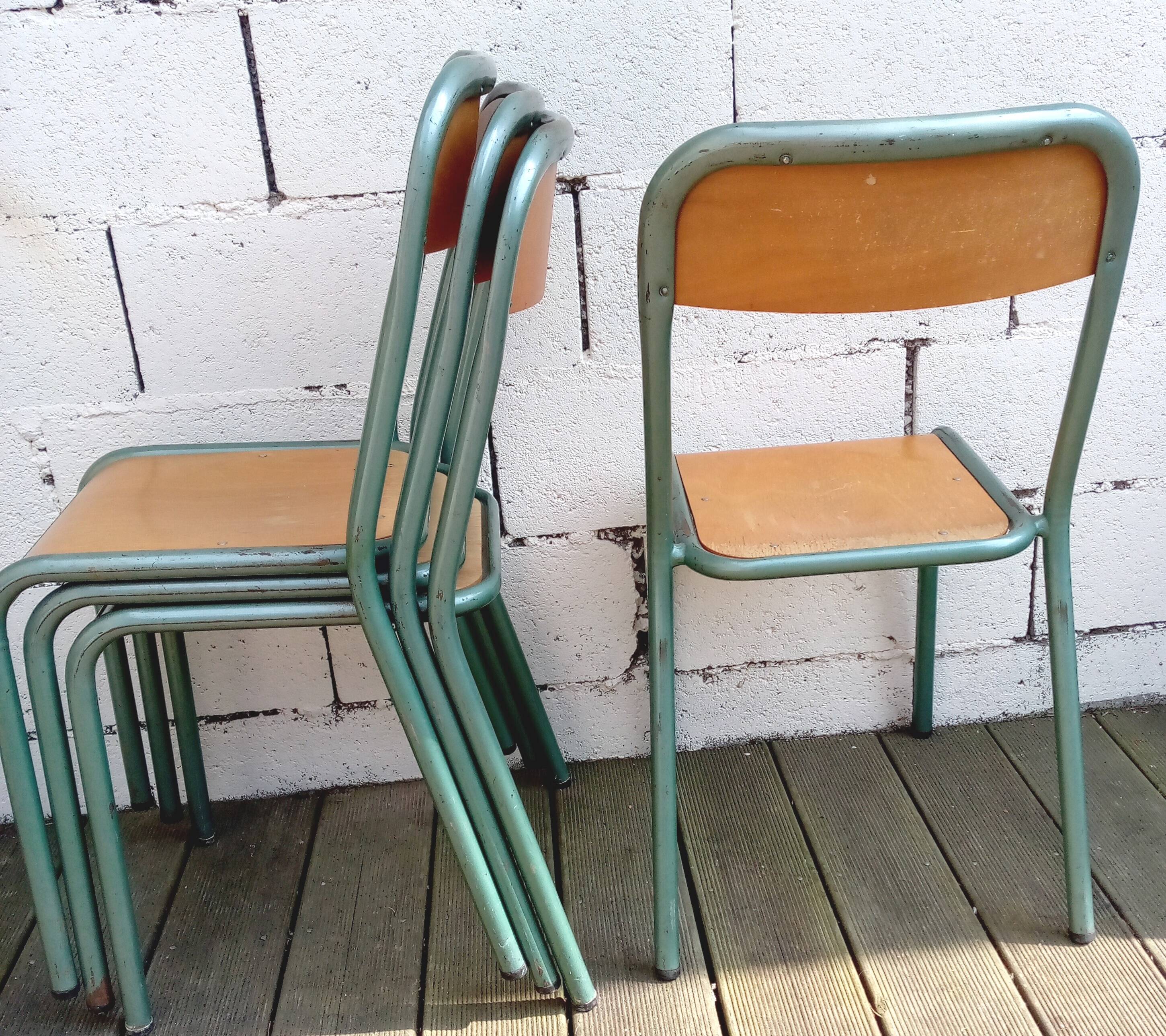 Set of 4 wood and metal chairs