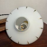 Suspension Rispal en bois avec globes opalin