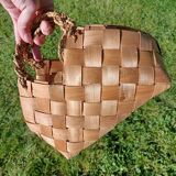 Retro wicker basket