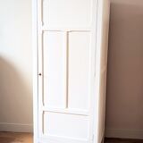 Armoire bonnetière parisienne vintage rénovée