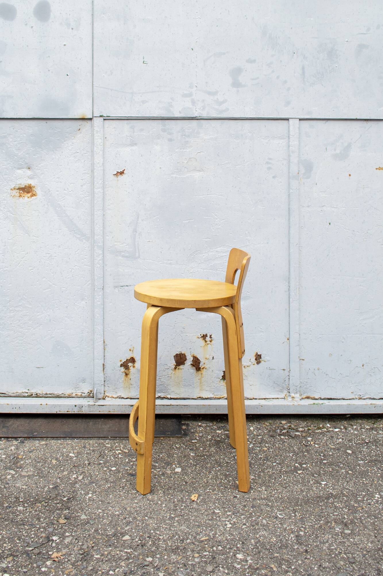 Sgabello K65 di Alvar Aalto per Artek, 70's