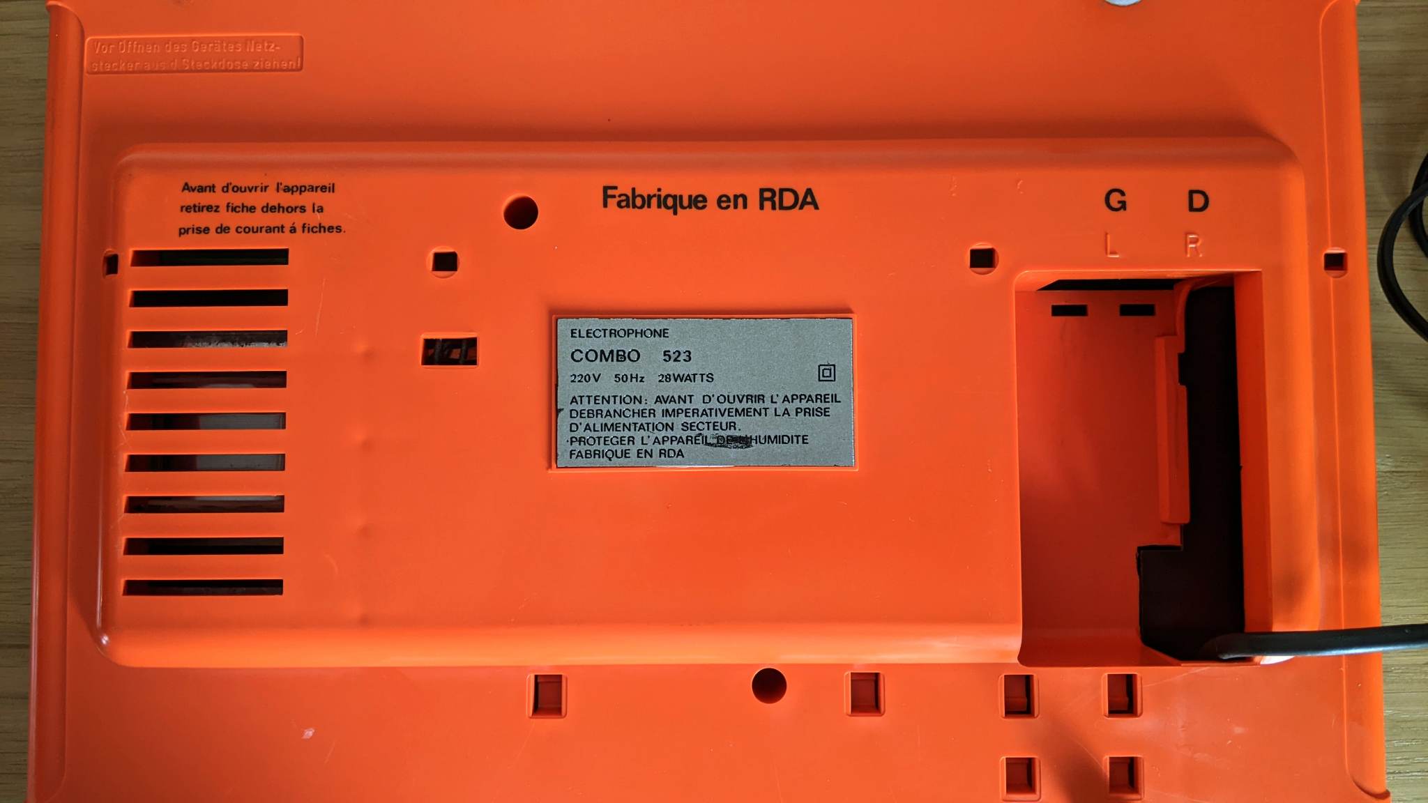 Bazin Combo Vintage record player