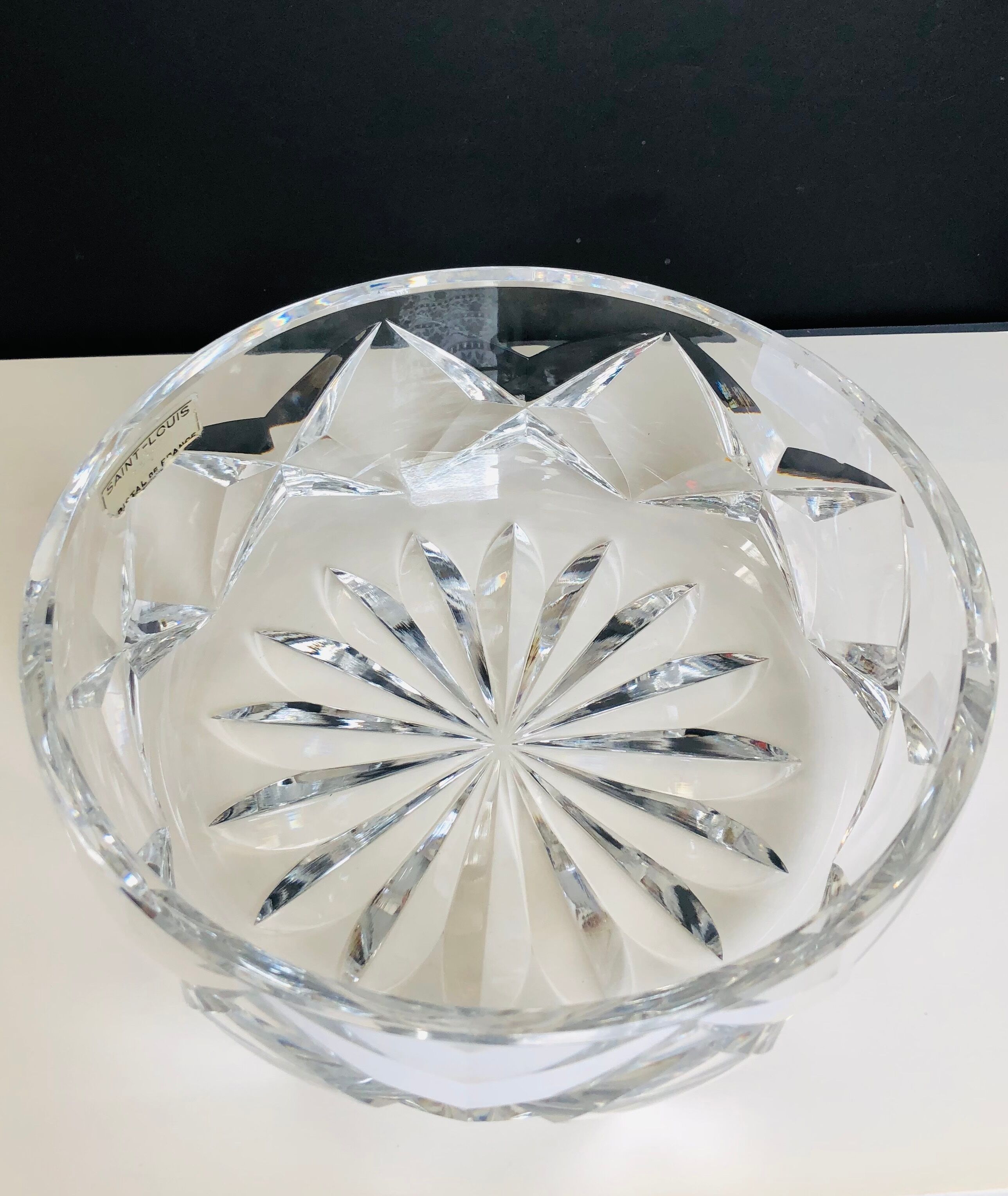 Large cut / bowl in cut crystal of Saint Louis