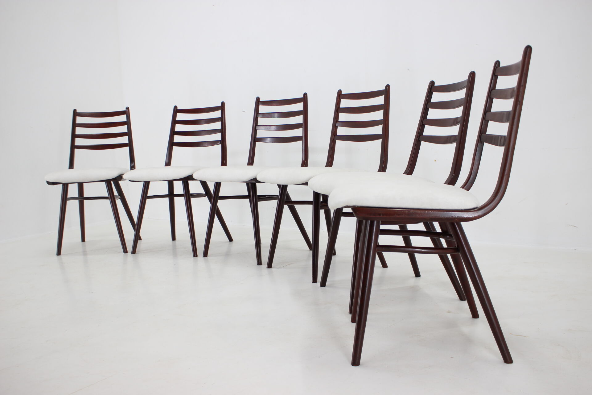 1970s Set of 6 Beech "Boomerang" dining chair ,Czechoslovakia