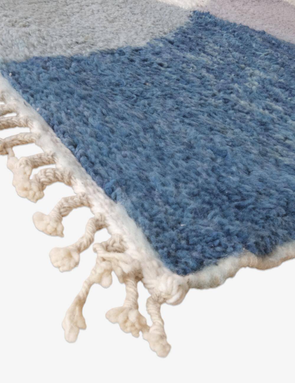 Contemporary Moroccan Rug - 292 x 219 cm