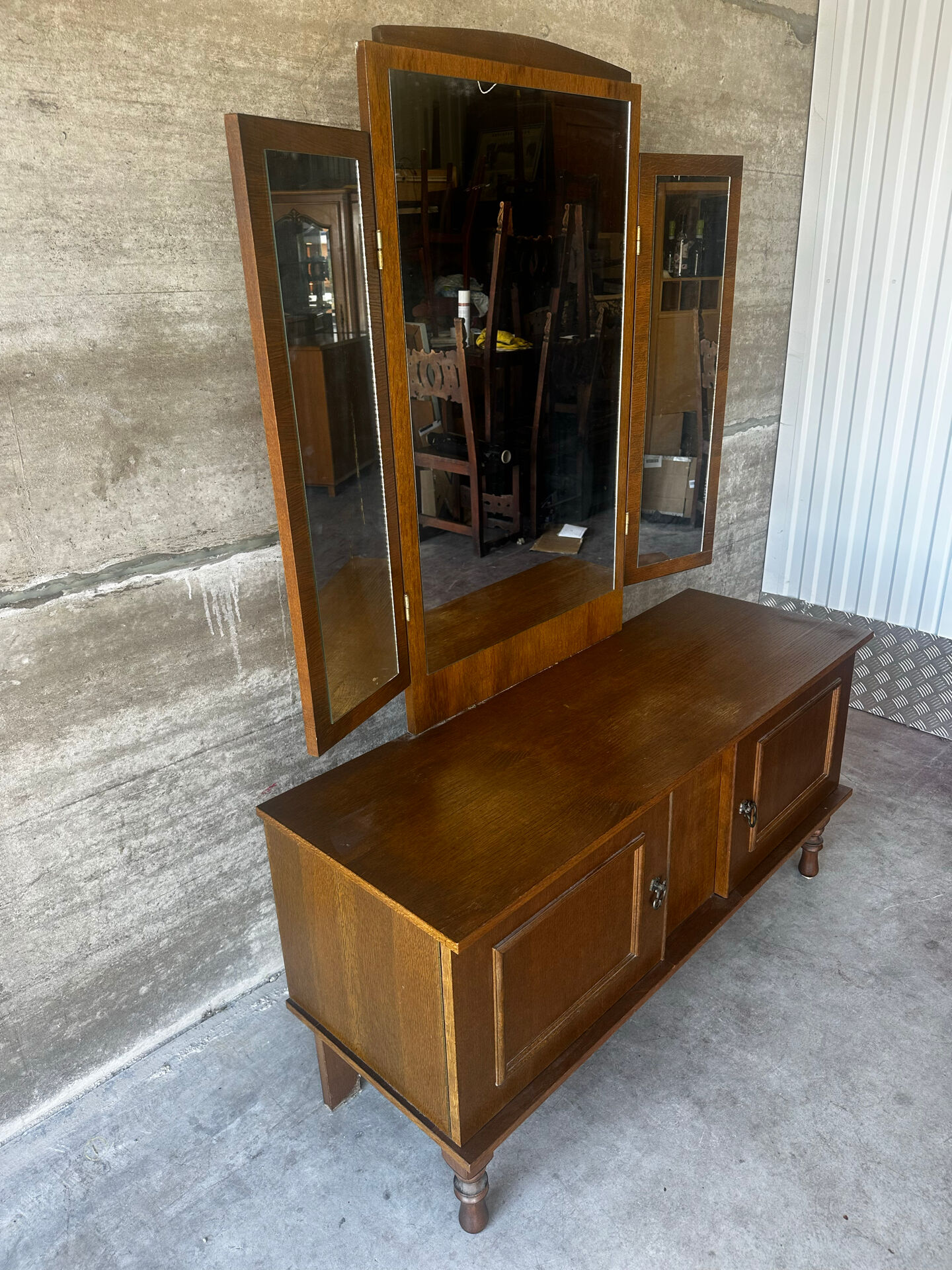Coiffeuse vintage à miroir triptyque, années 1950