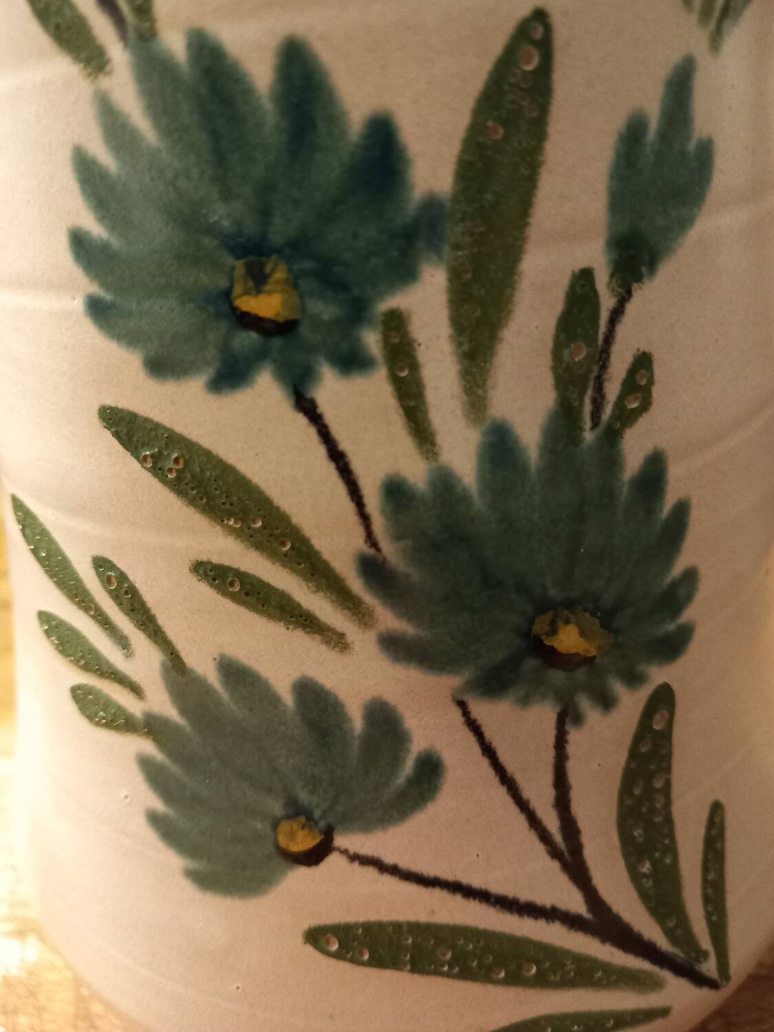 Large old pitcher/water pot capacity 1.8 l