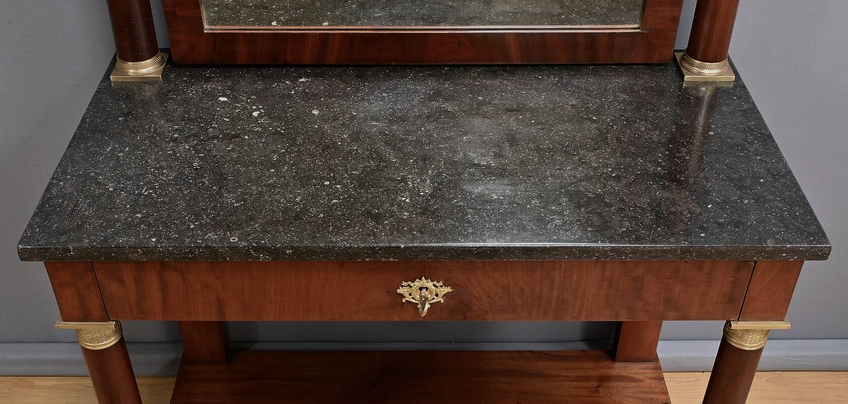 Mahogany dressing table, Empire period – Early 19th century