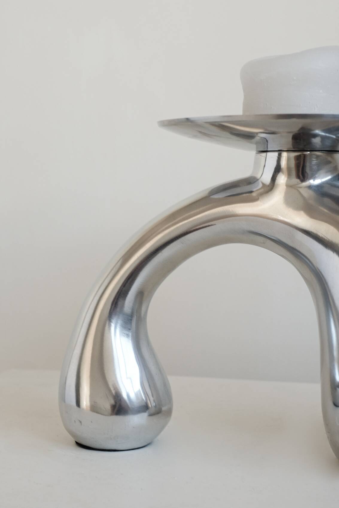 Bombastic Drop candle holder