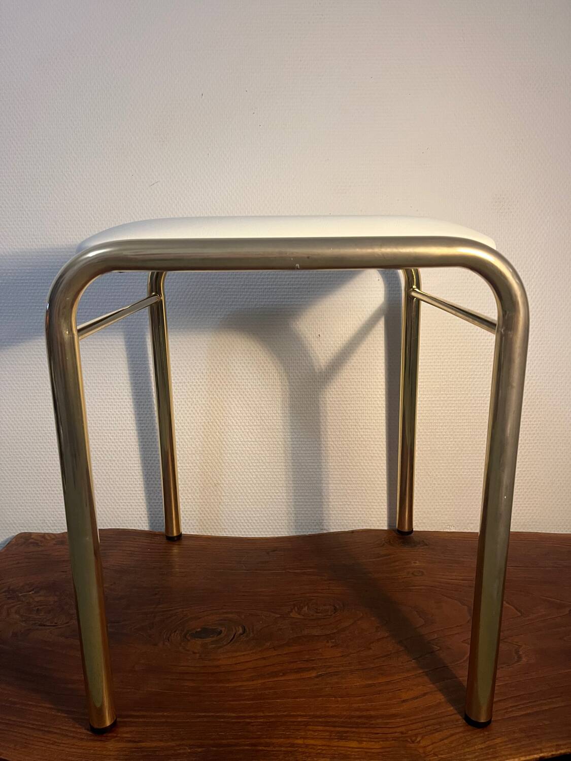 Gold metal and white leatherette stool from the 80s
