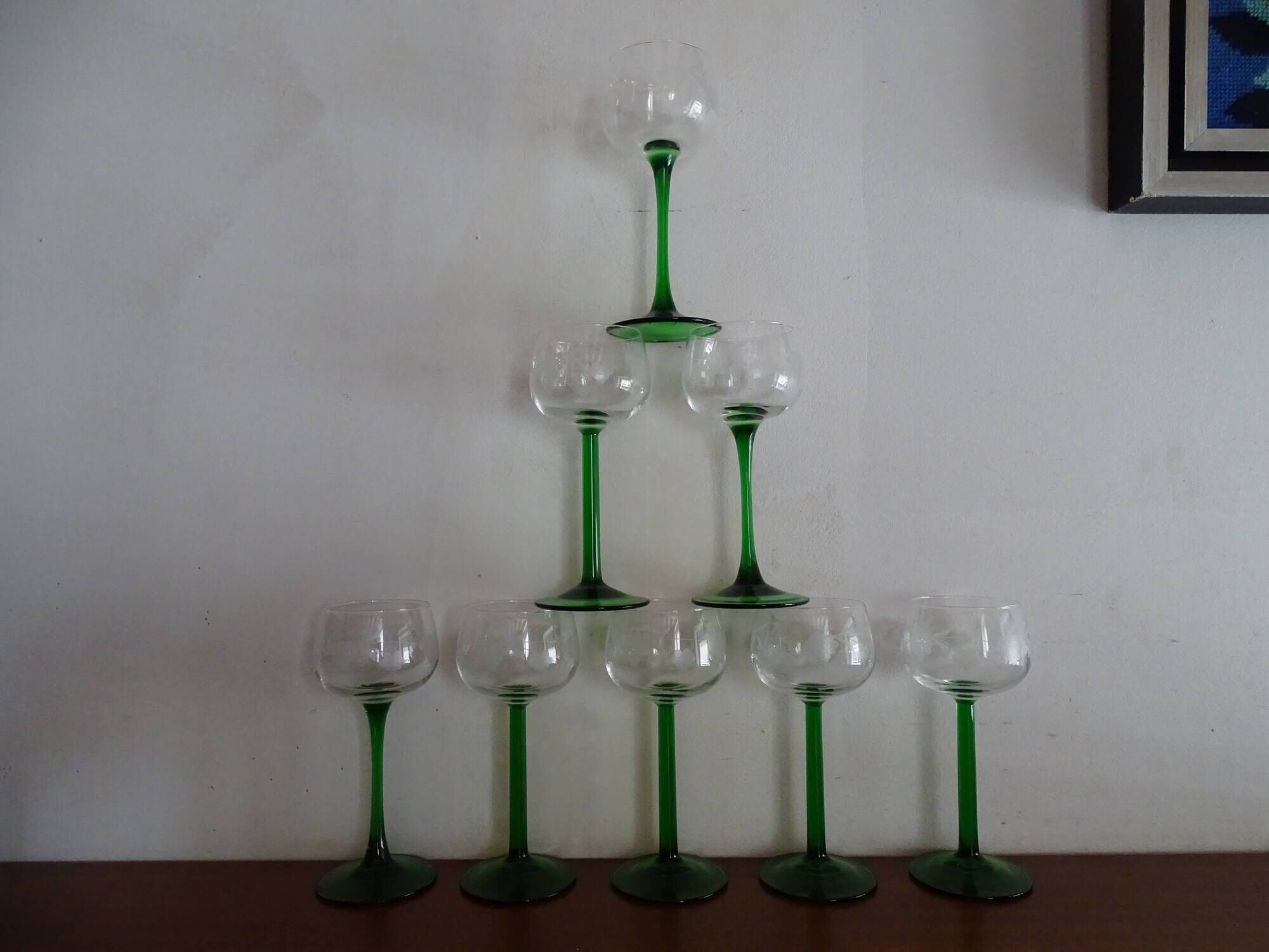 8 verres vin blanc d'Alsace gravés grappes de raisins Luminarc France