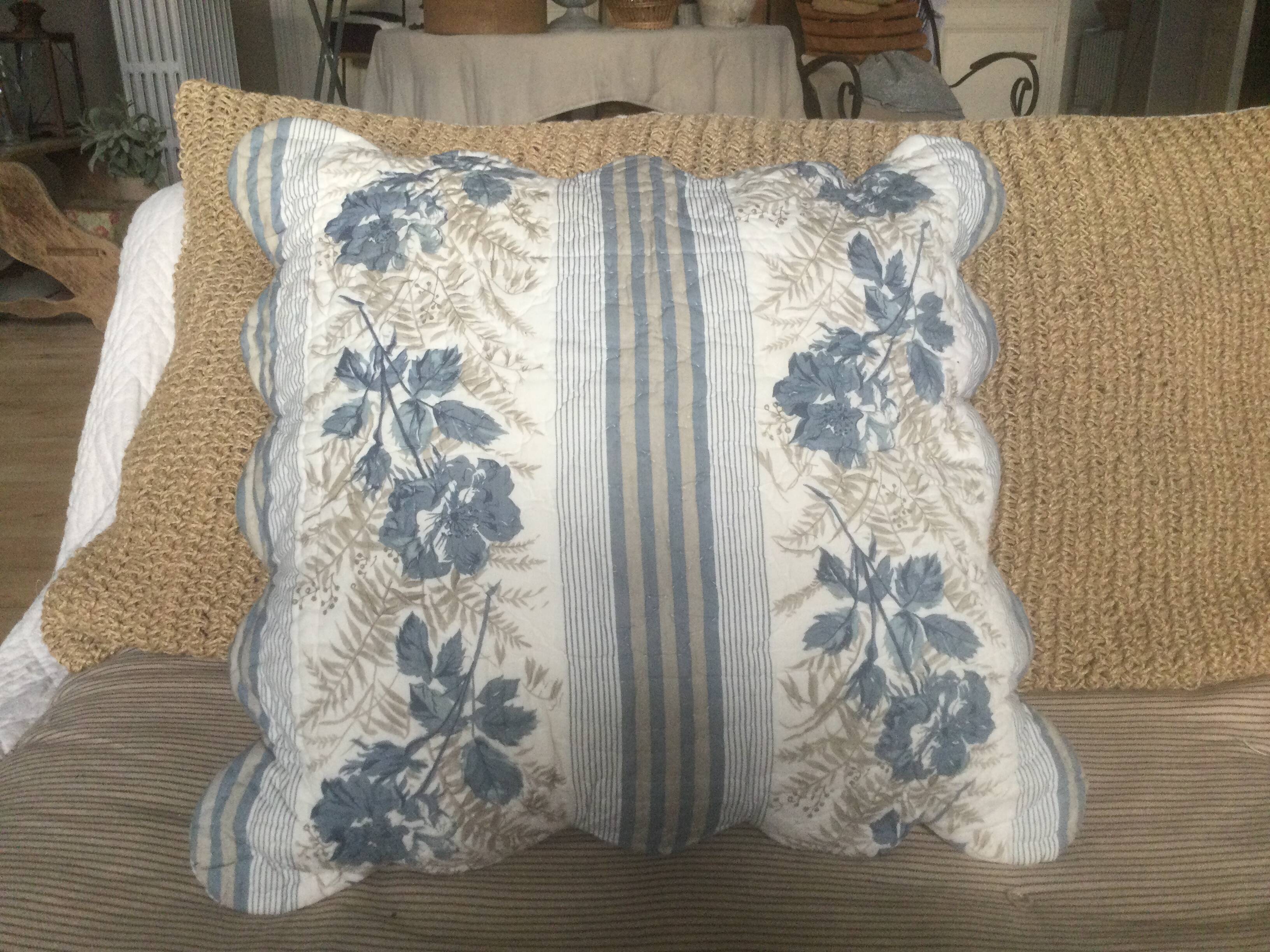 Cushion cover