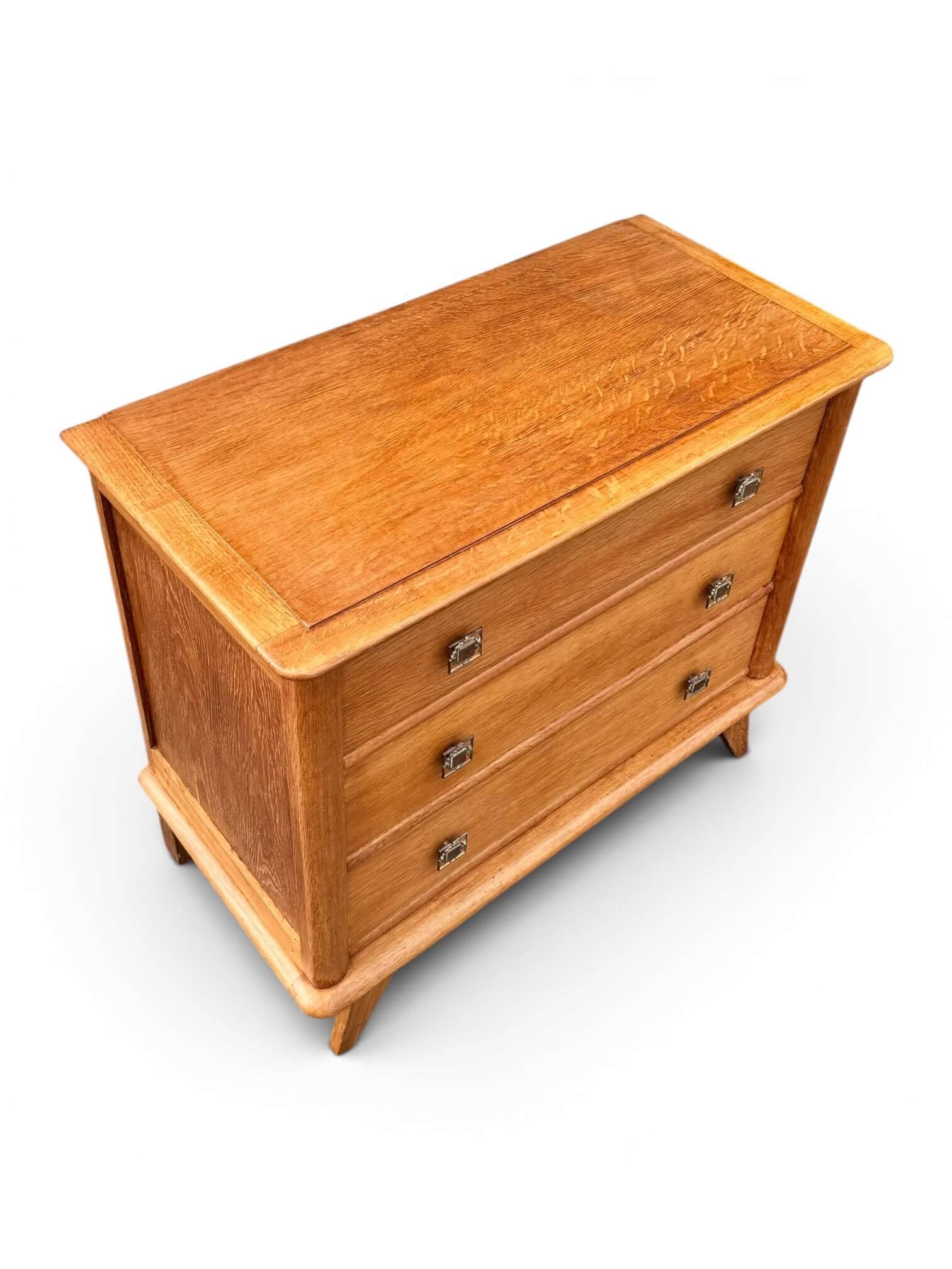 Commode rénovée, années 60