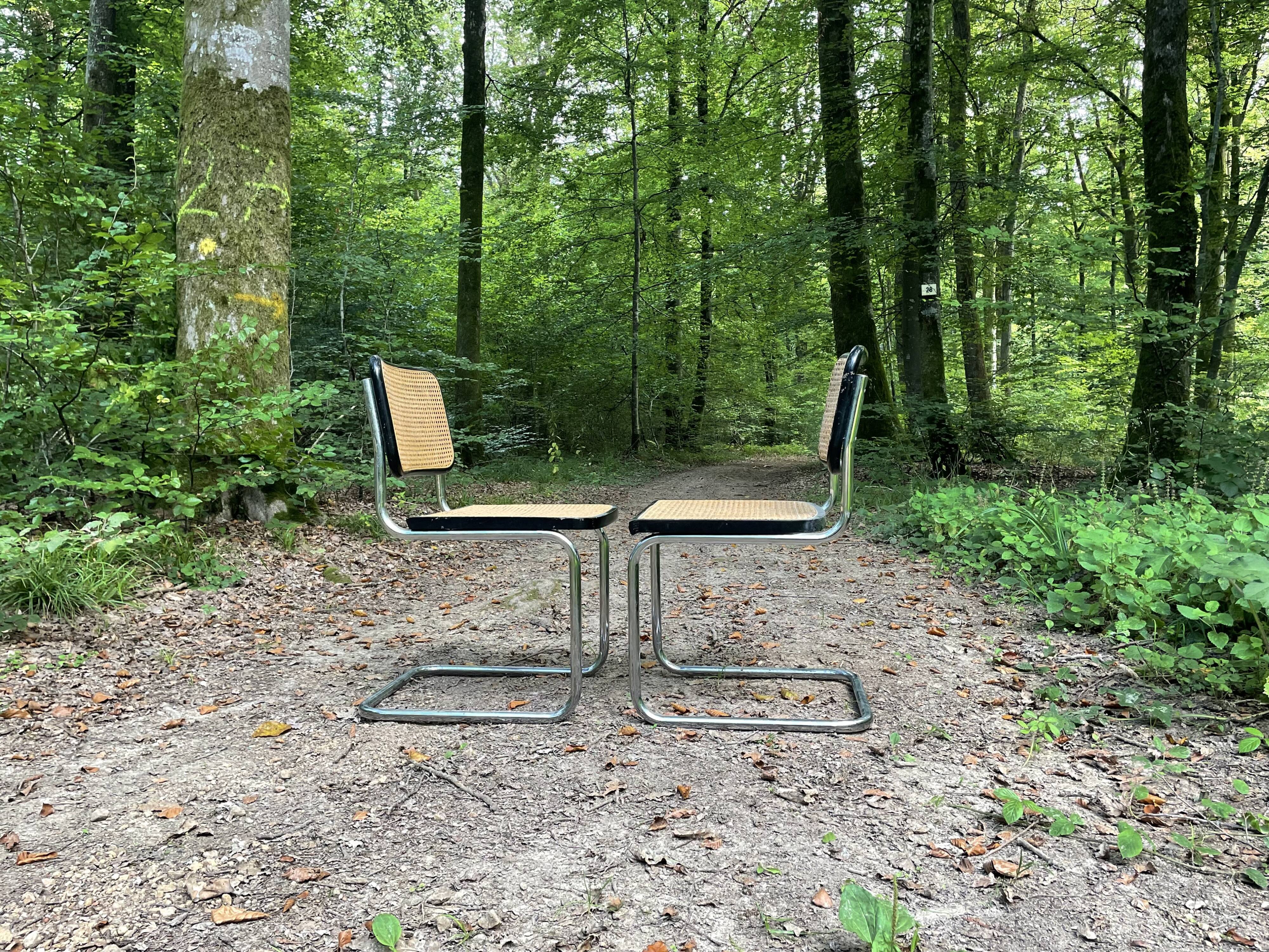 Marcel Breuer chairs B32