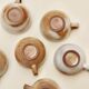 Lot de tasses en grès
