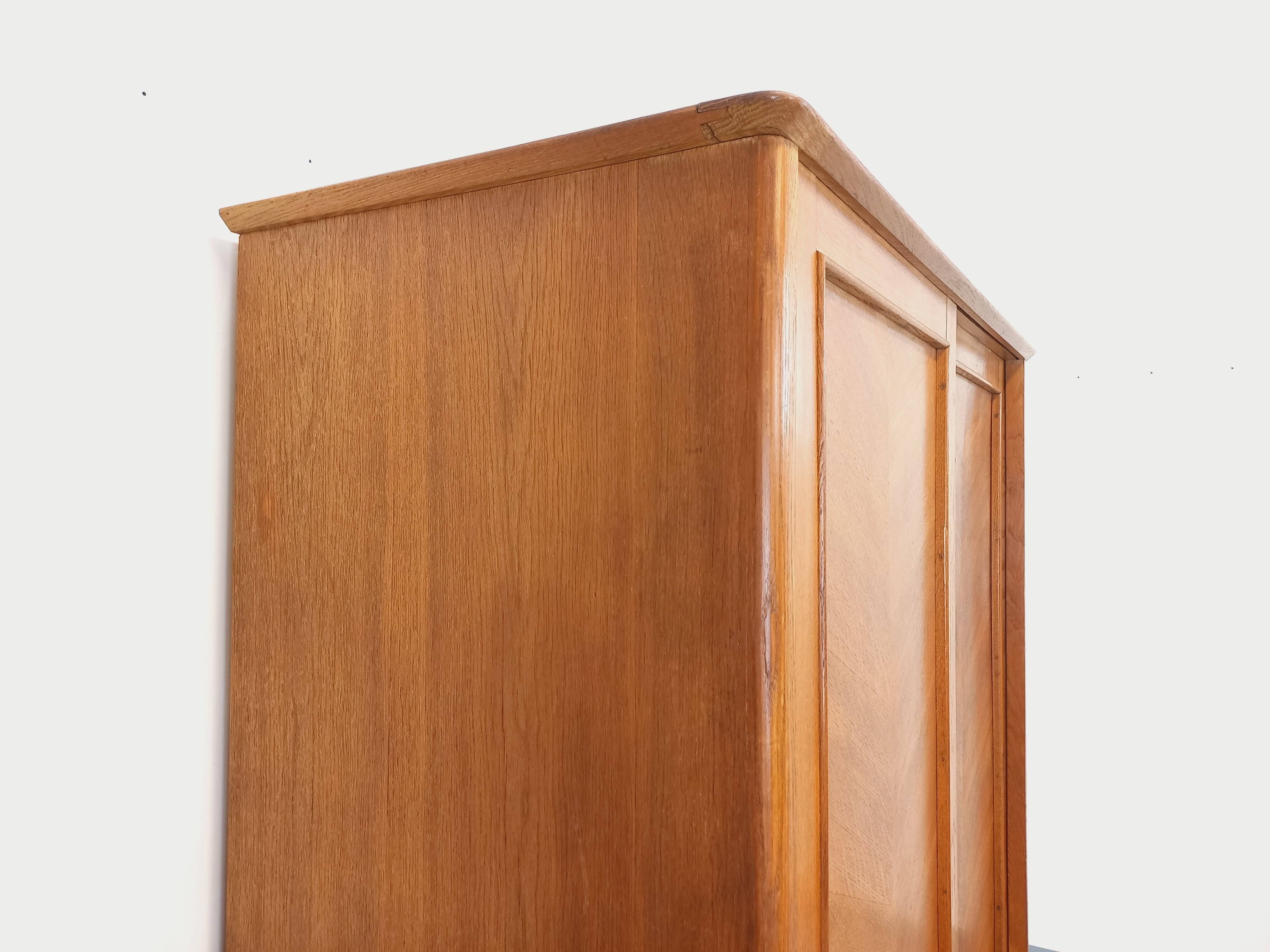 Vintage oak wardrobe from the 1960s.