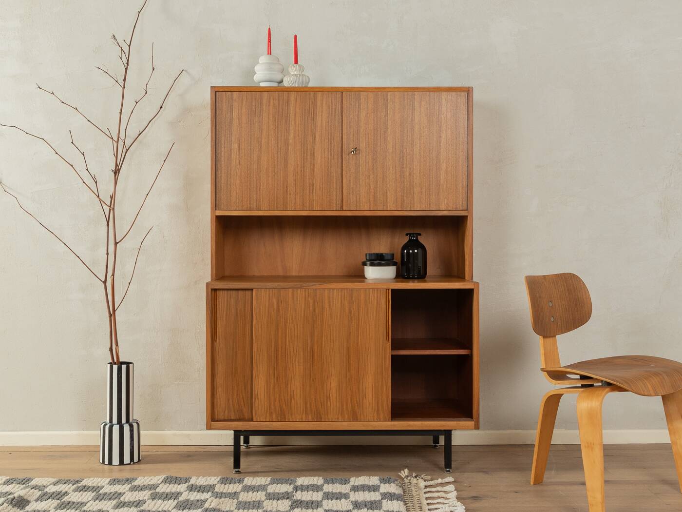 50s Dresser with ledge