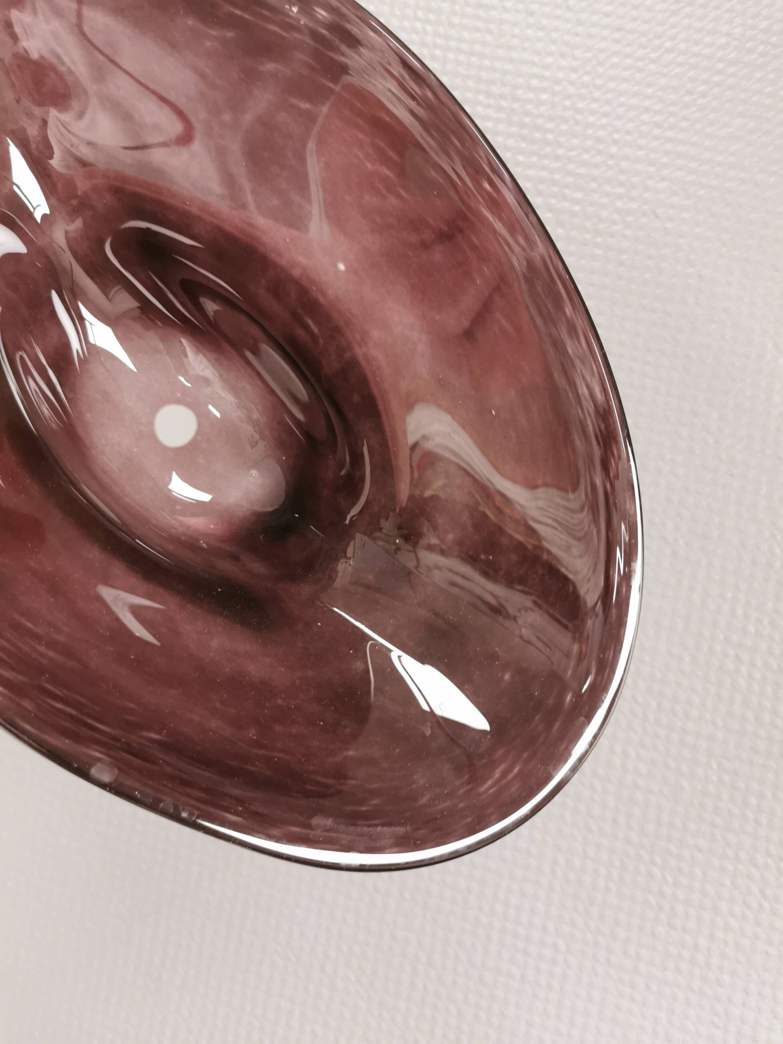 Large dish in several layers of glass, in a beautiful purple colour 1980s