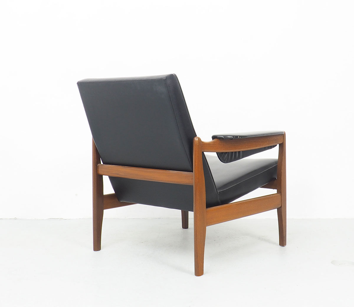 Vintage Teak Lounge Chair, 1960s