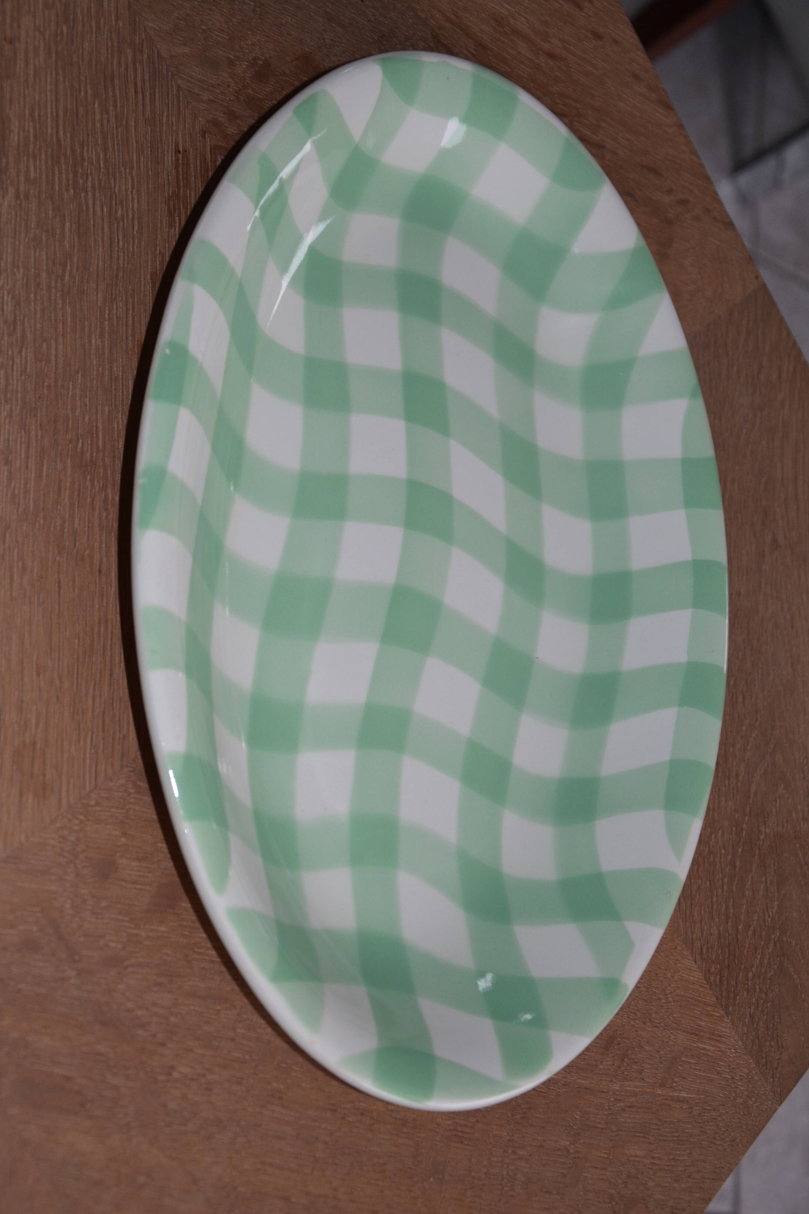 Oval salt dish, green Croisette model