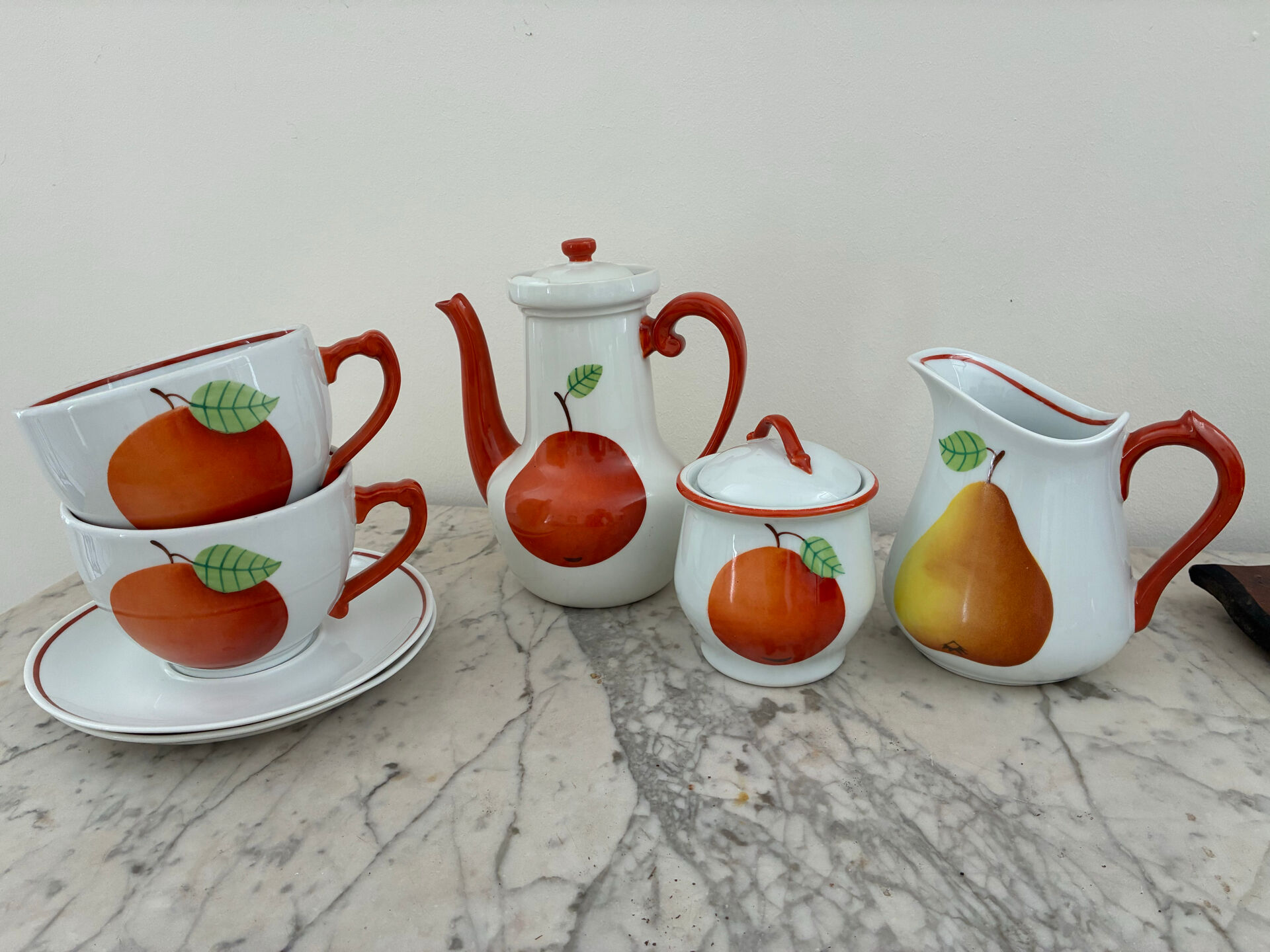 Tea service the Chambrelain