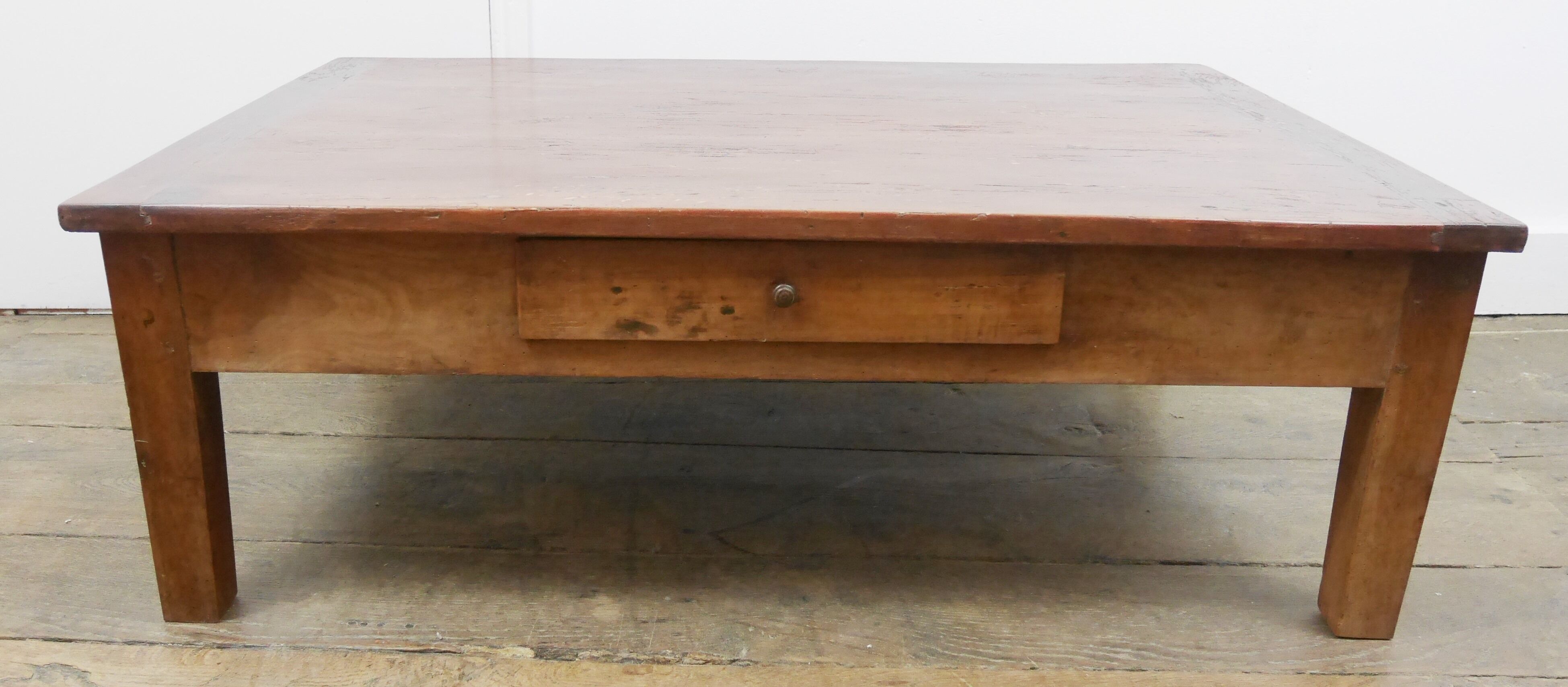 Solid wood coffee table firm countryside
