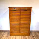 Double curtain folder