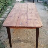 Farm table