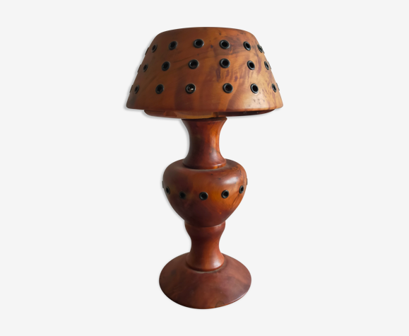 Lampe en bois d'olivier