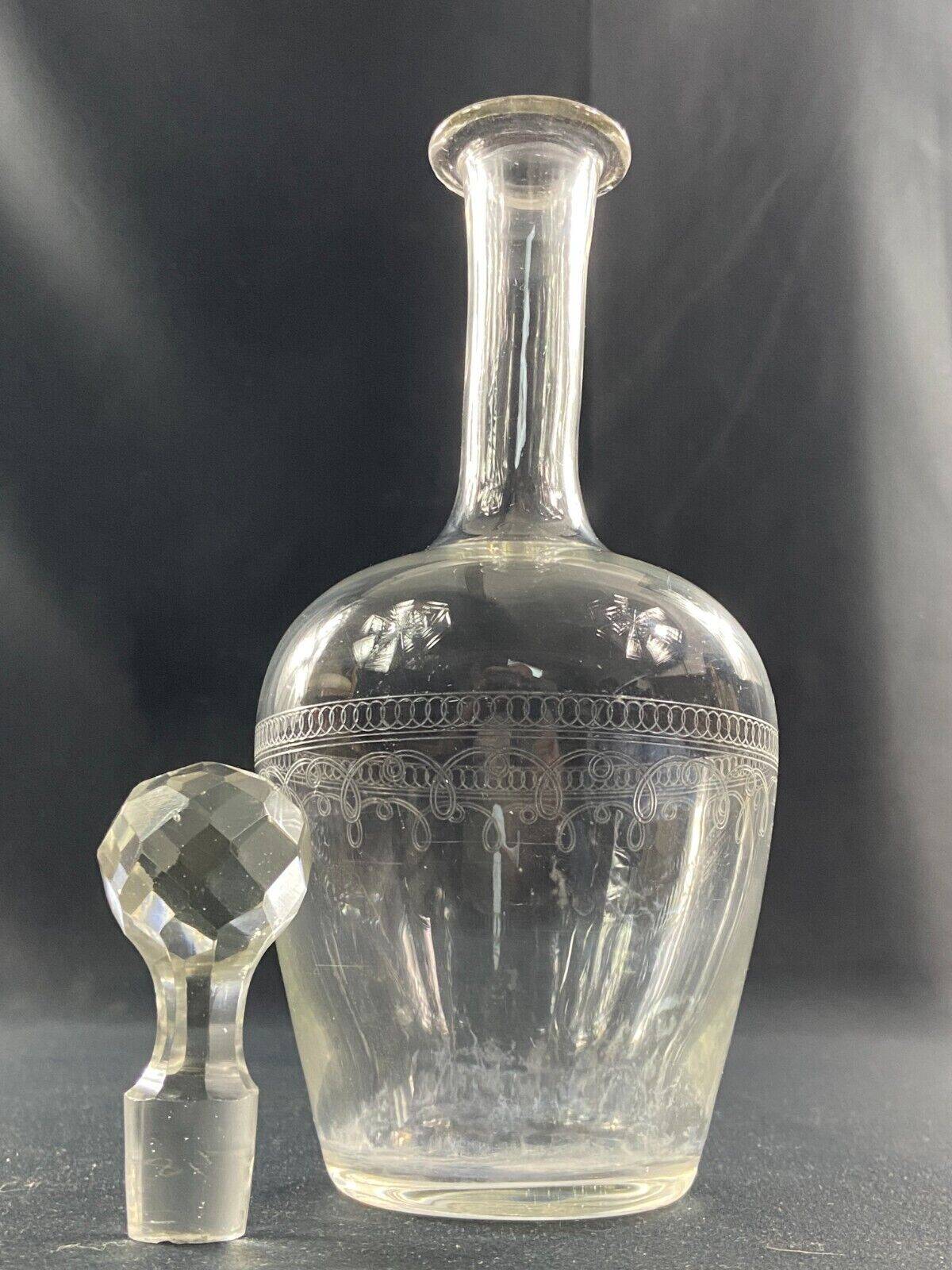 Crystal carafe with needle-engraved decoration 19th century Baccarat Saint Louis