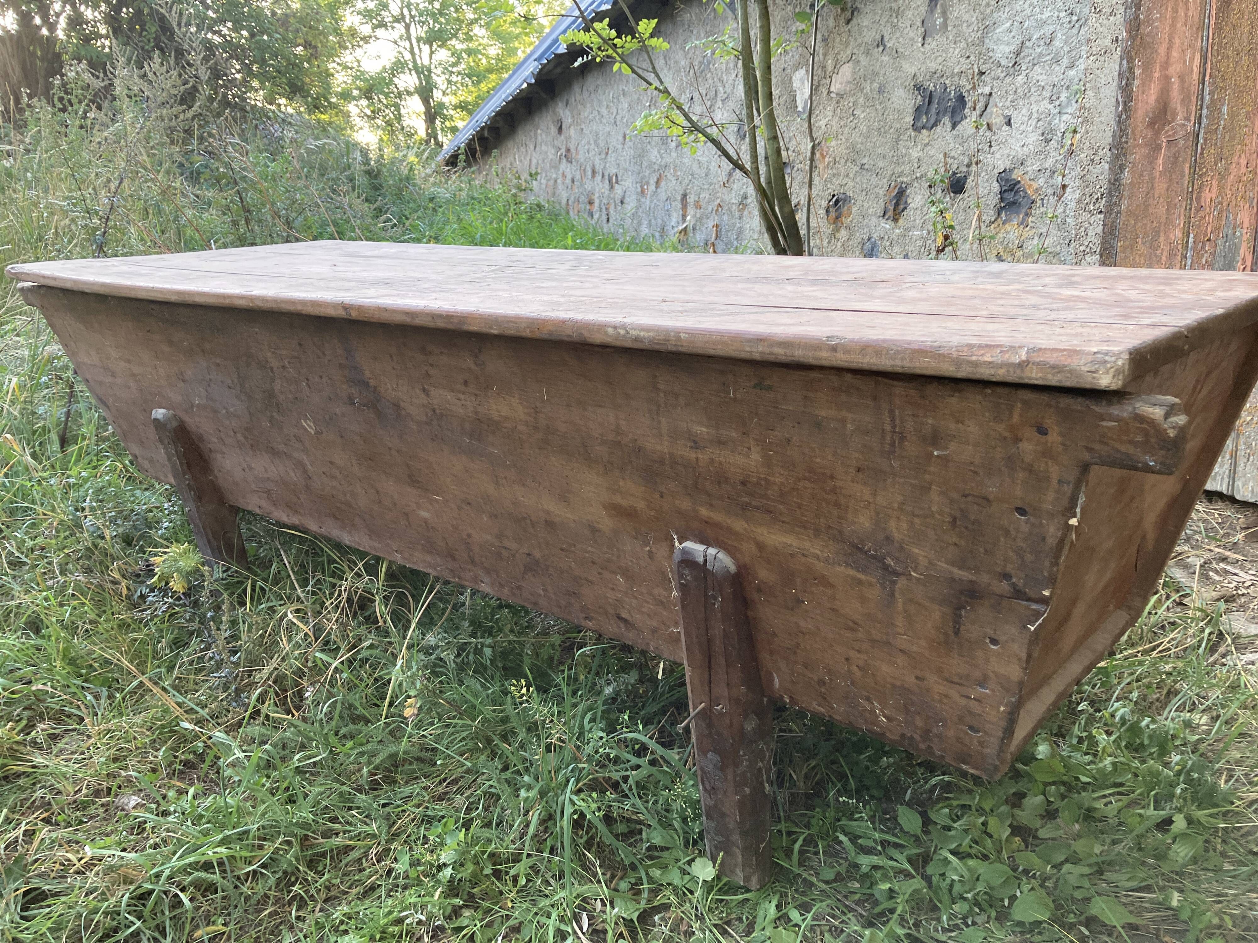 Dough or old kneading trough