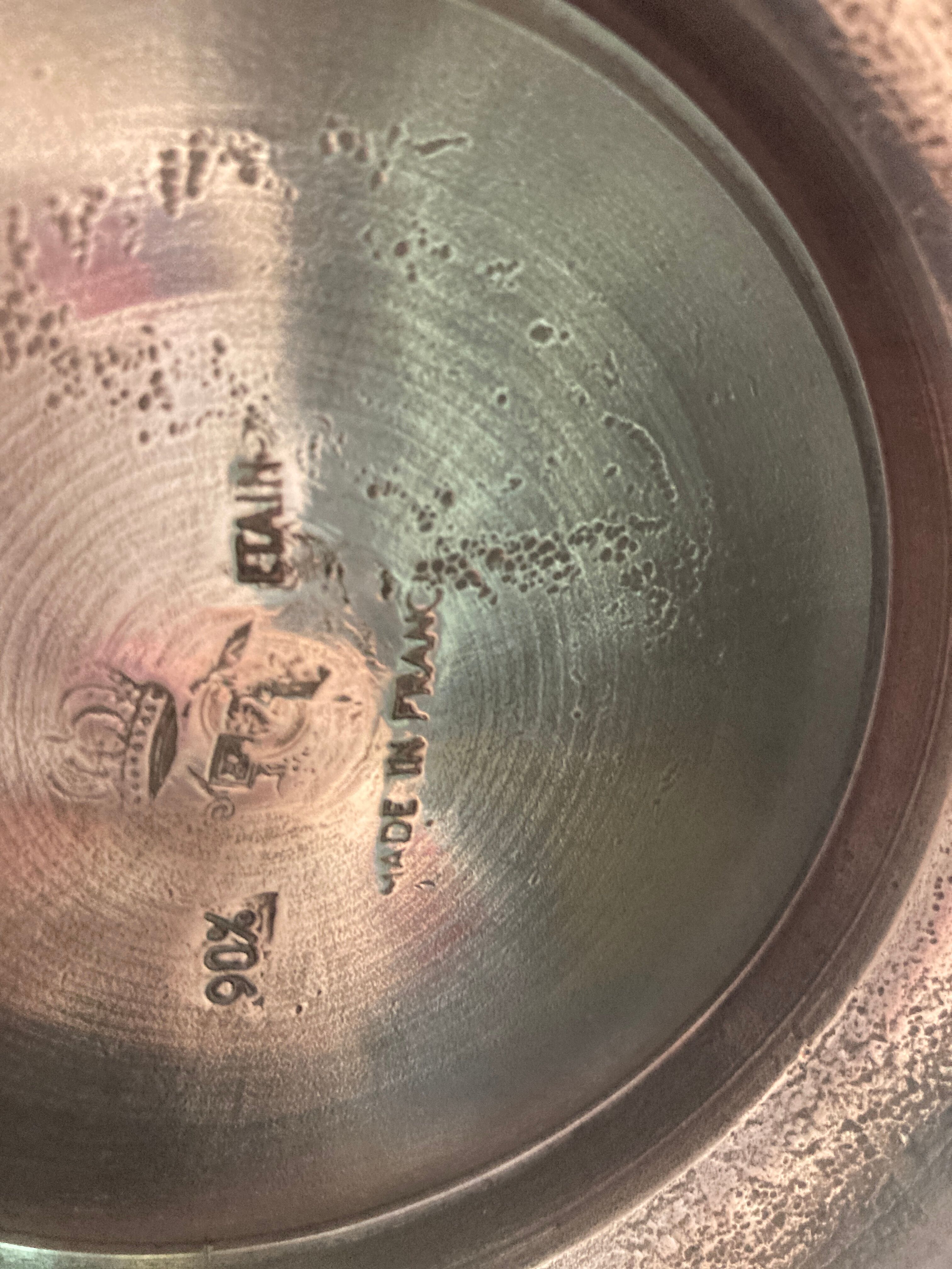 Tin foot kerosene lamp